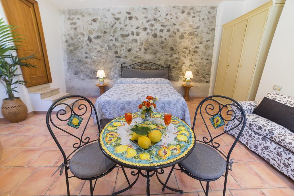 Montagnella Relax Bed & Breakfast Maiori Exterior foto