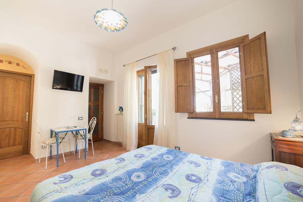 Montagnella Relax Bed & Breakfast Maiori Exterior foto