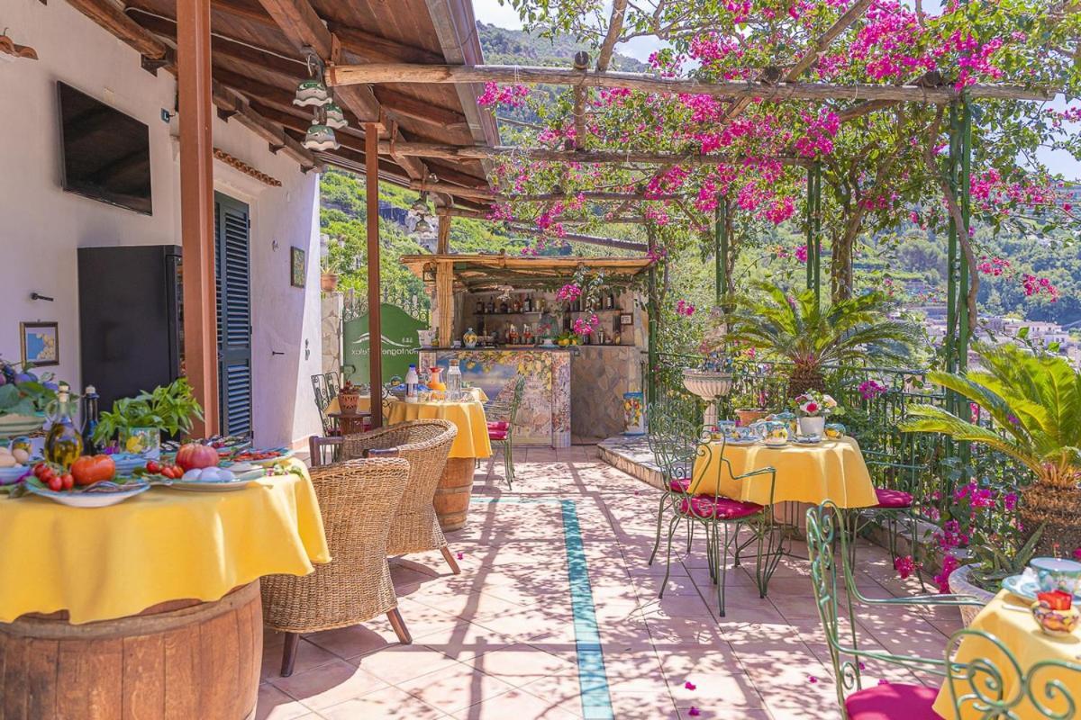 Montagnella Relax Bed & Breakfast Maiori Exterior foto